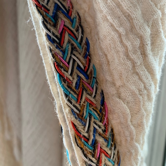 Beautiful Handmade throw~ - Picture 6 of 15